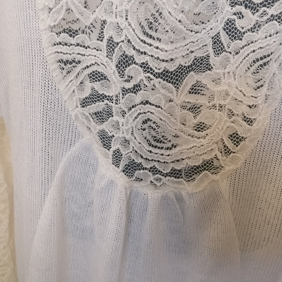 Sweater - Picture 7 of 7